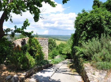 calade-chantemerle-les-grignan calade-chantemerle-les-grignan