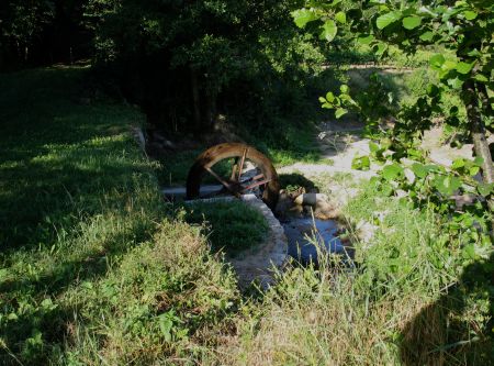 moulin-chantemerle-les-grignan moulin-chantemerle-les-grignan